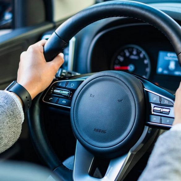 Difficult to turn steering wheel 